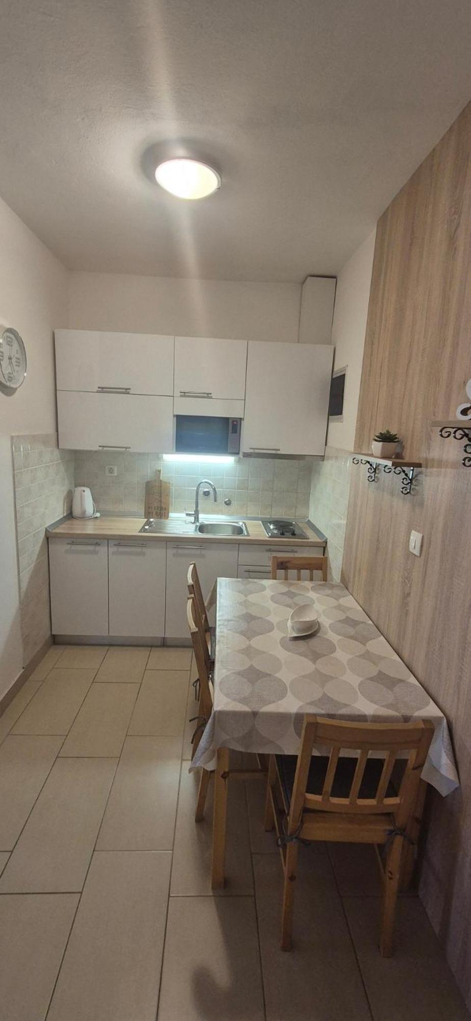 Apartments Lena Sukosan Bagian luar foto